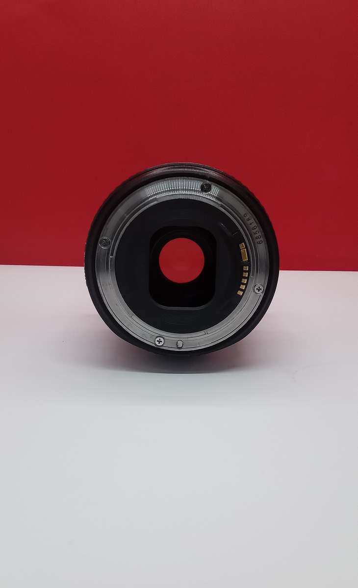 Canon EF 24-105mm 1:4 L IS USM Lens