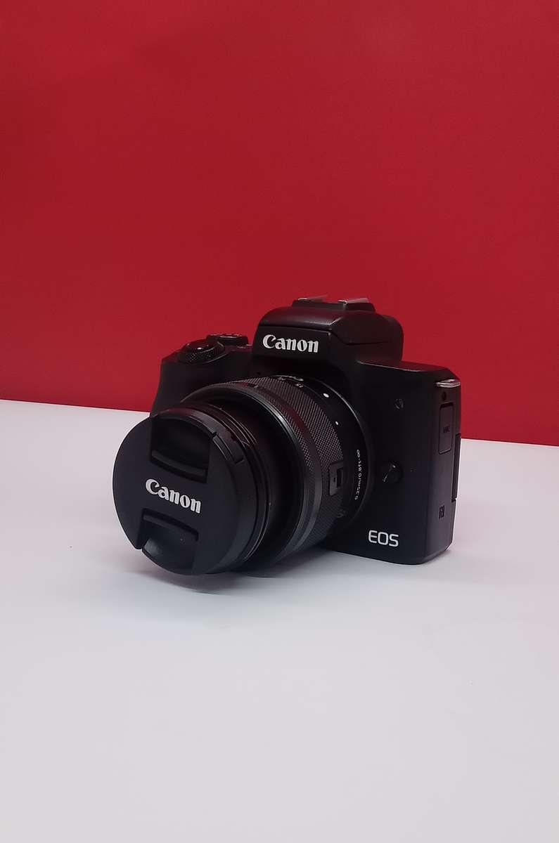 Canon EOS M50  4K mirrorless camera