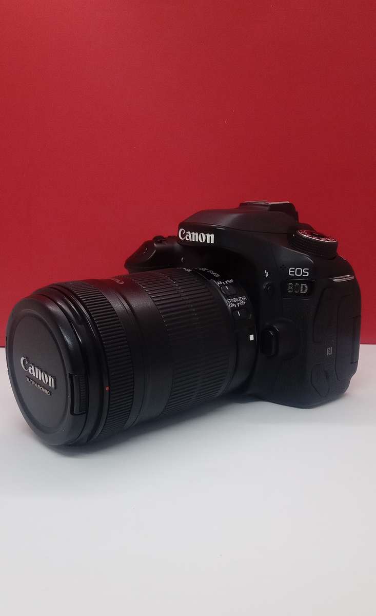 Canon 80D +18-135mm Zoom lens