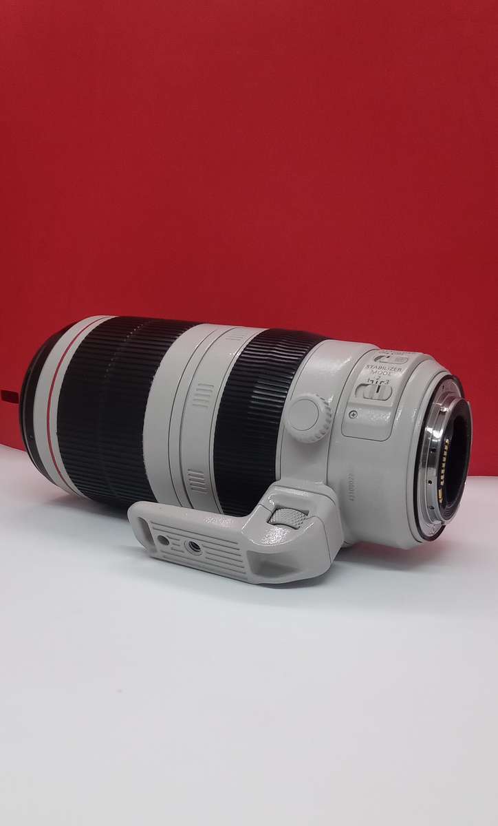 Canon EF 100-400mm f4.5-5.6 L IS II USM ZOOM LENS