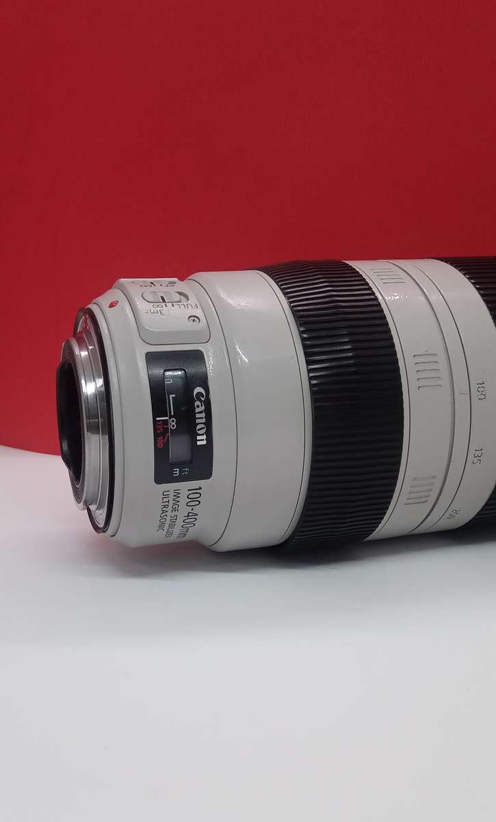 Canon EF 100-400mm f4.5-5.6 L IS II USM ZOOM LENS