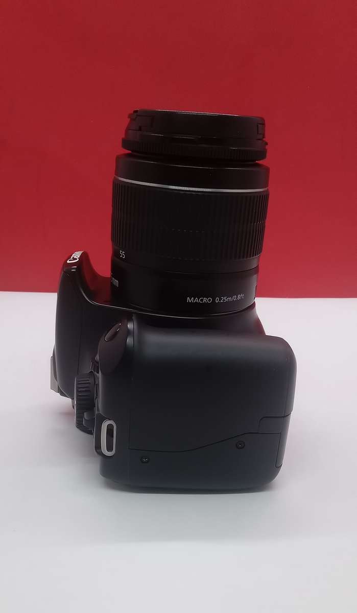 Canon 1100d camera
