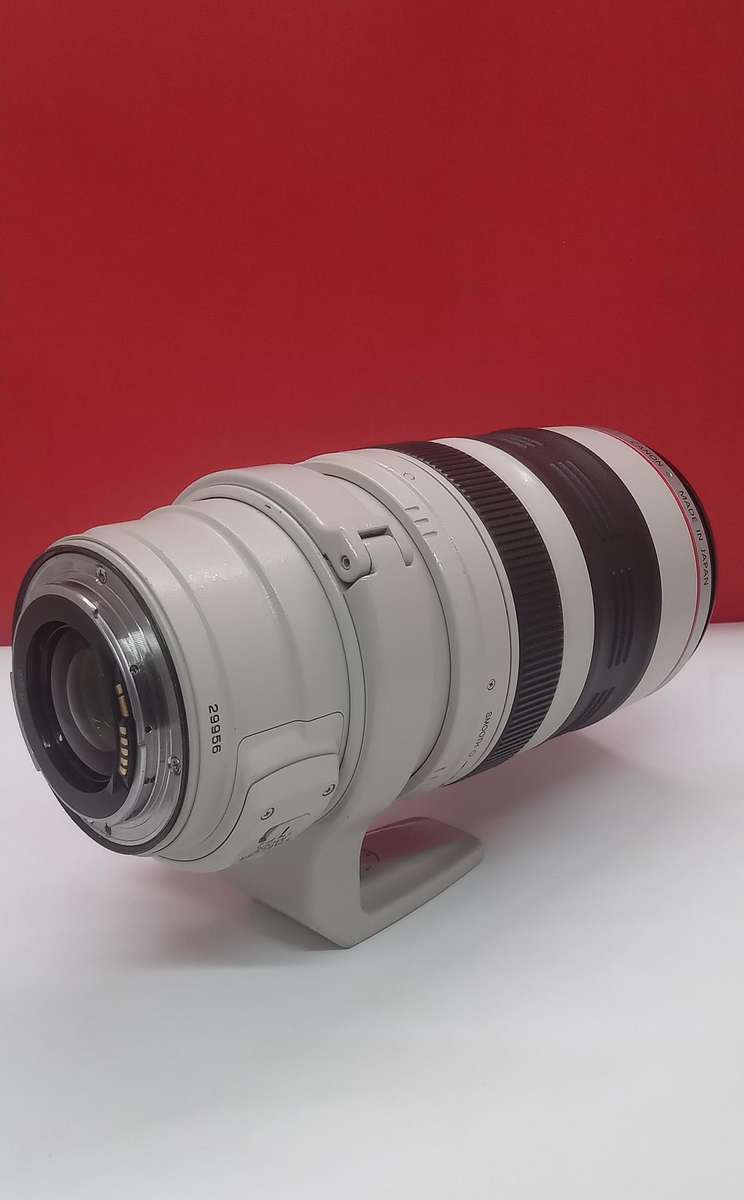 Canon EF 28-300mm 1:3.5-5.6 L IS USM