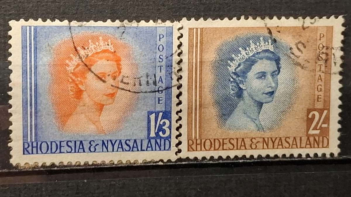 1954 - Rhodesia and Nyasaland - 1´3Sh´P  + 2Sh - Queen Elizabeth II