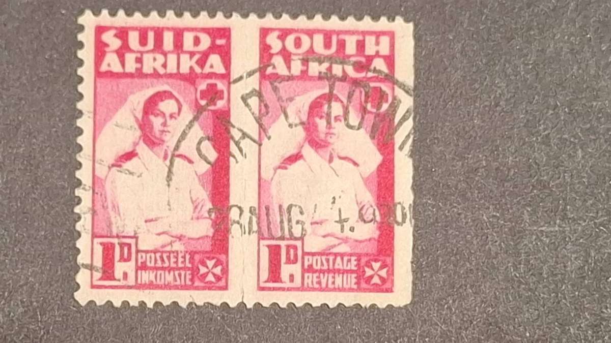 1942 - RSA - Pair - 1D - War Effort.