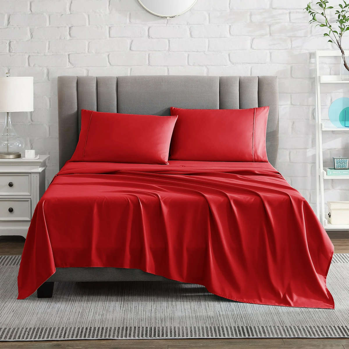 Fitted Sheet & Pillowcase Set! - Red