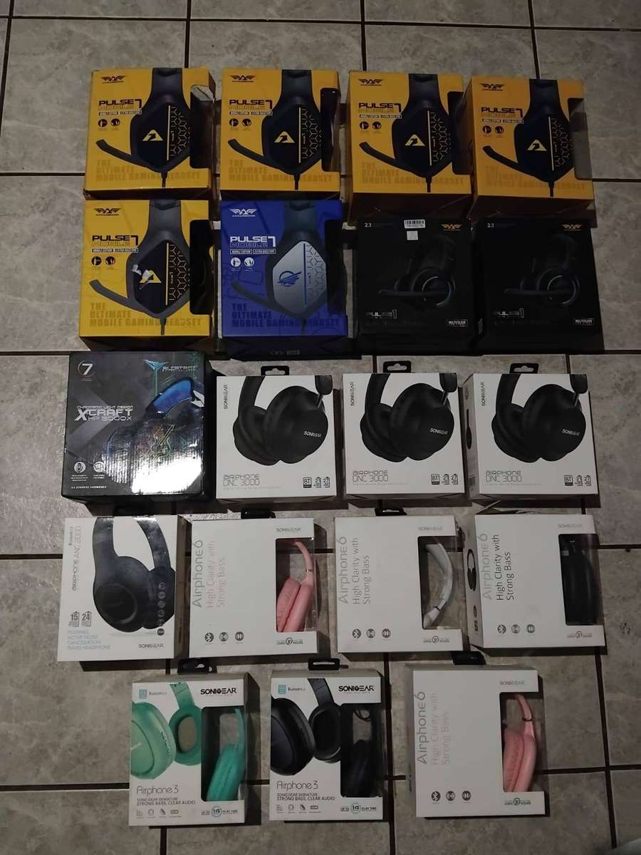 Weekend Special! No Reserve! Bulk Lot of 56 Mixed Headphones - Untested - Bargain!!