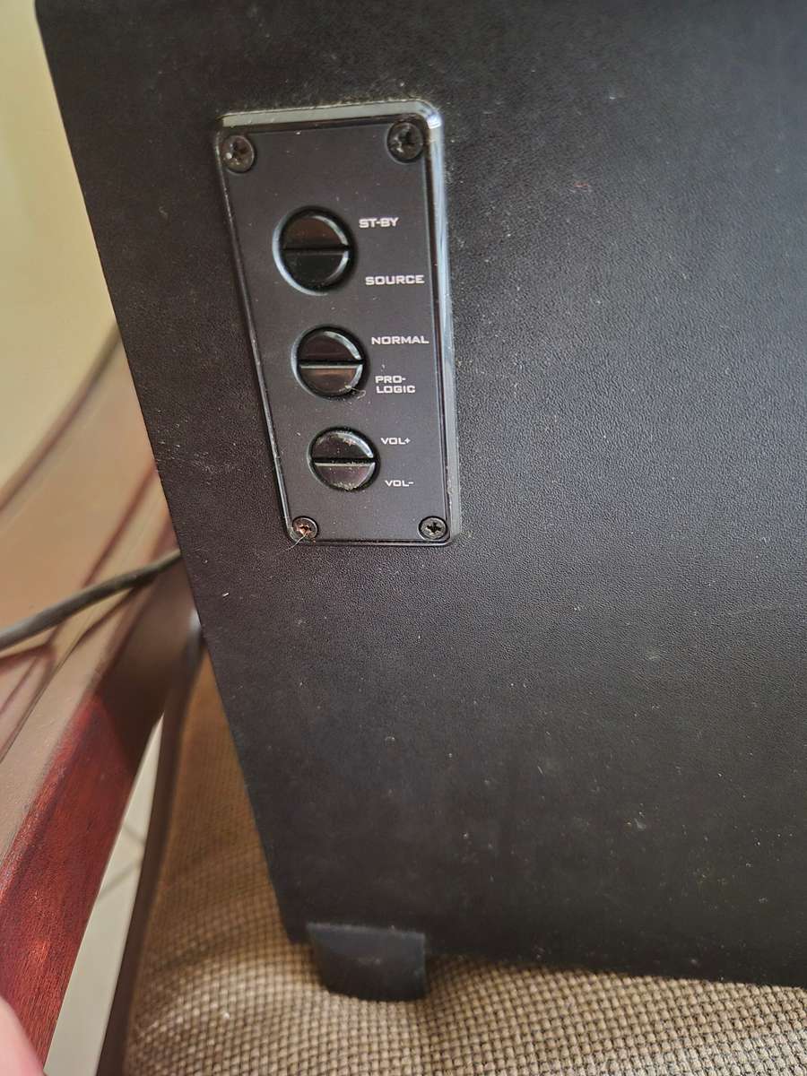 Pulse sub and speakers