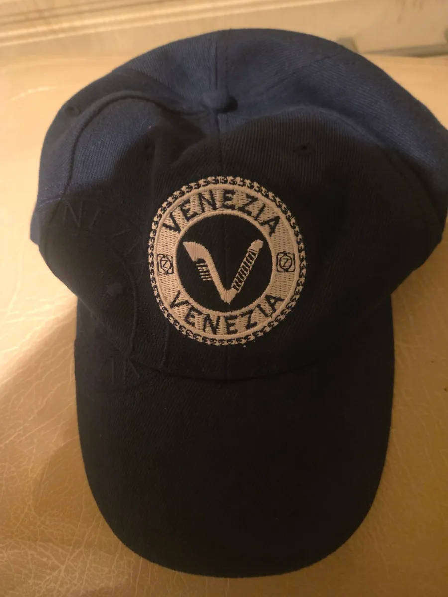 VENEZIA CAP FROM VENUS