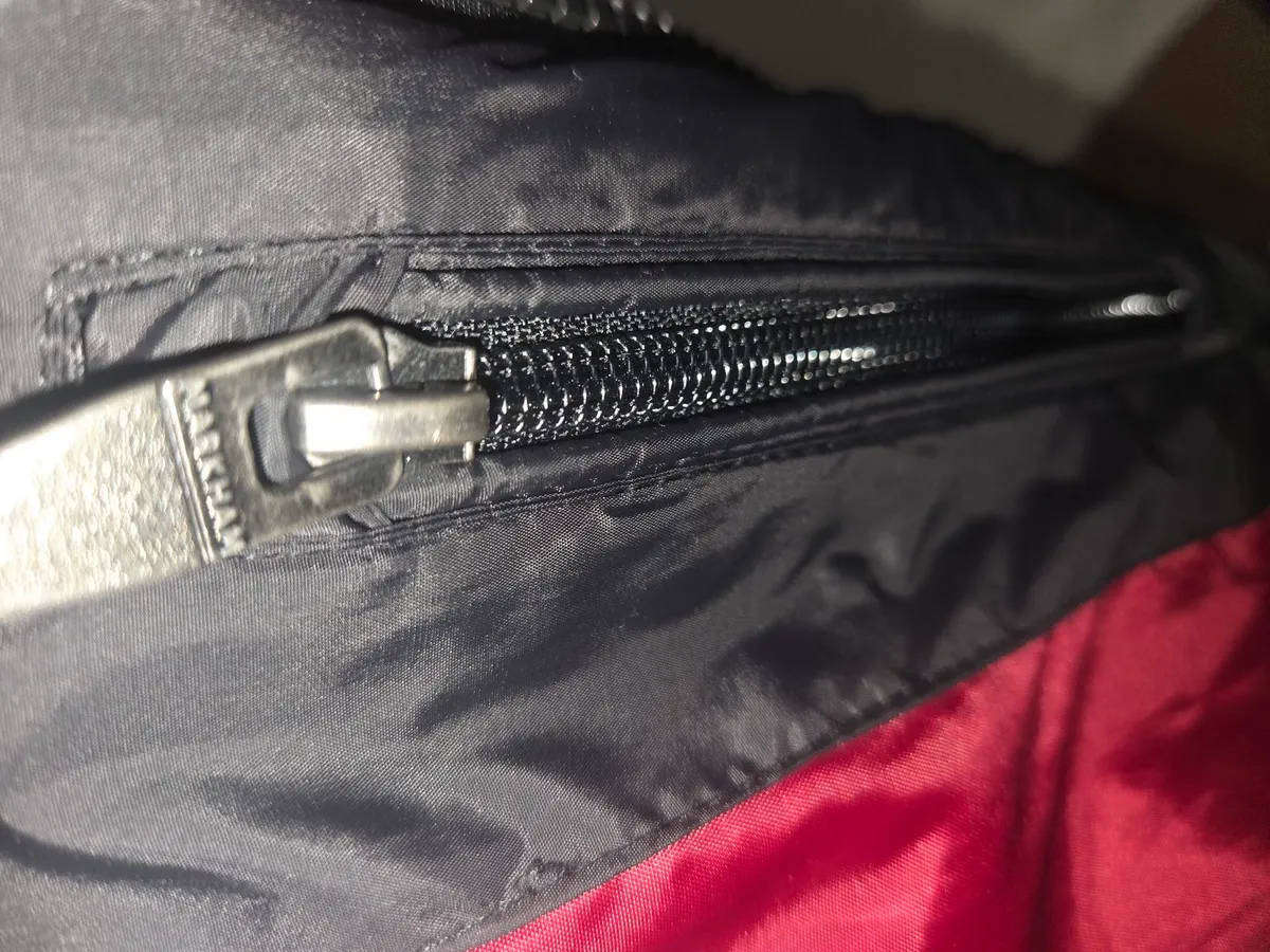 MARKHAM SIZE SMALL PUFFER JACKET