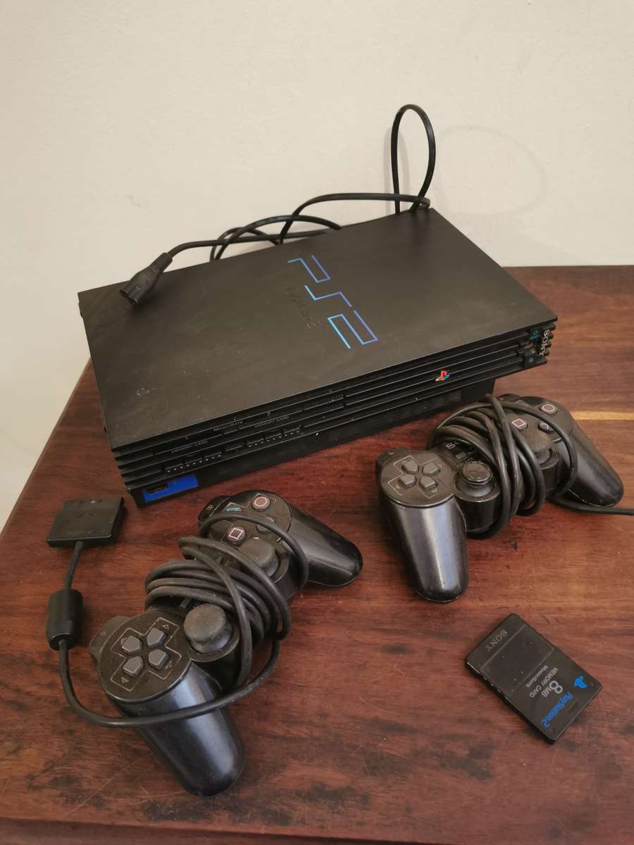Original Fat Console for PlayStation 2 with Memory Card and 2 Remotes