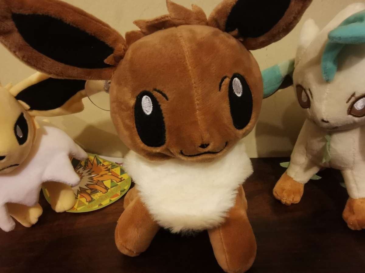 Pokémon Plushy Collection - Evee and Friends