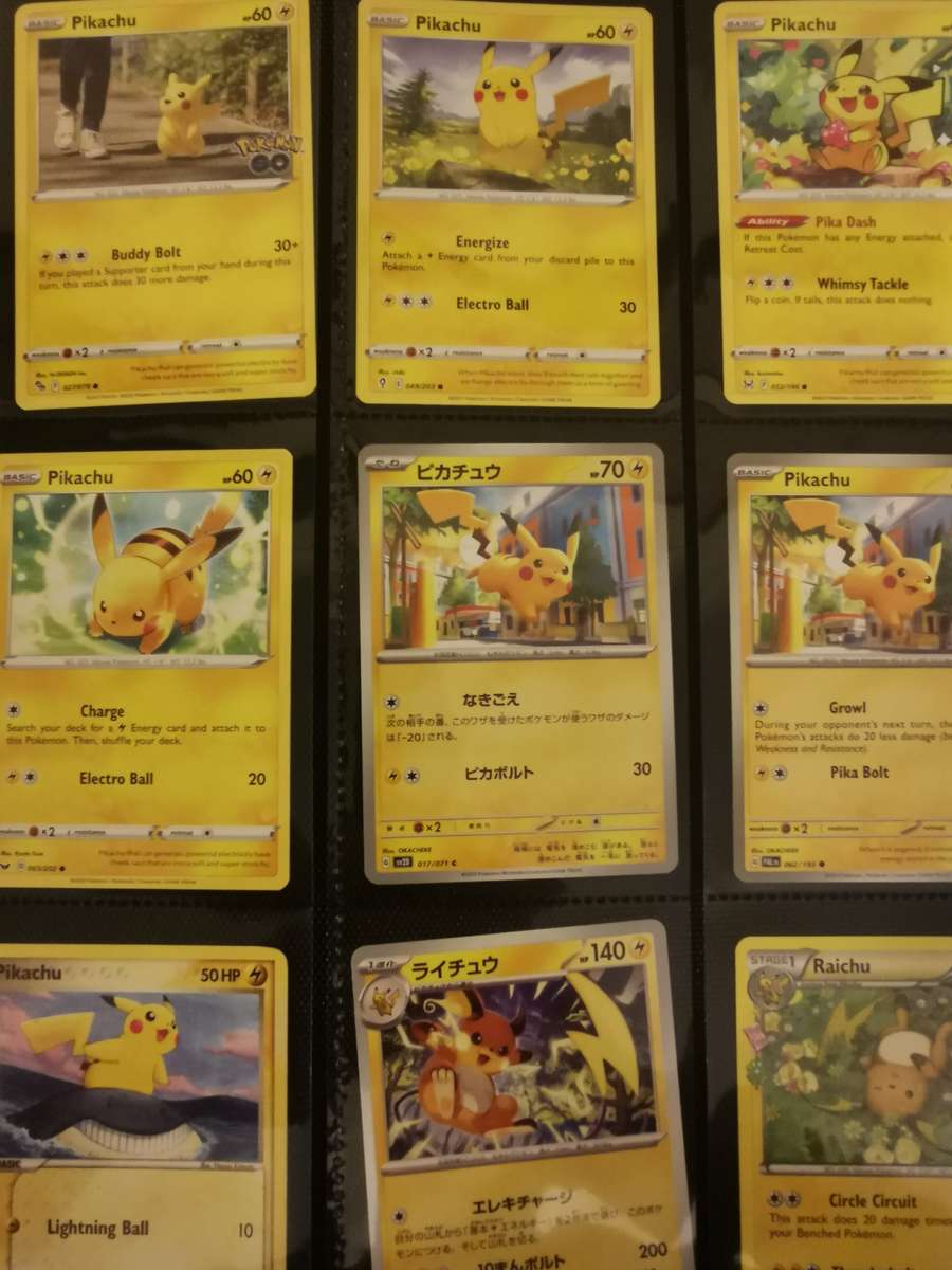 Pokémon Cards in Binders - All Individual and Original x600