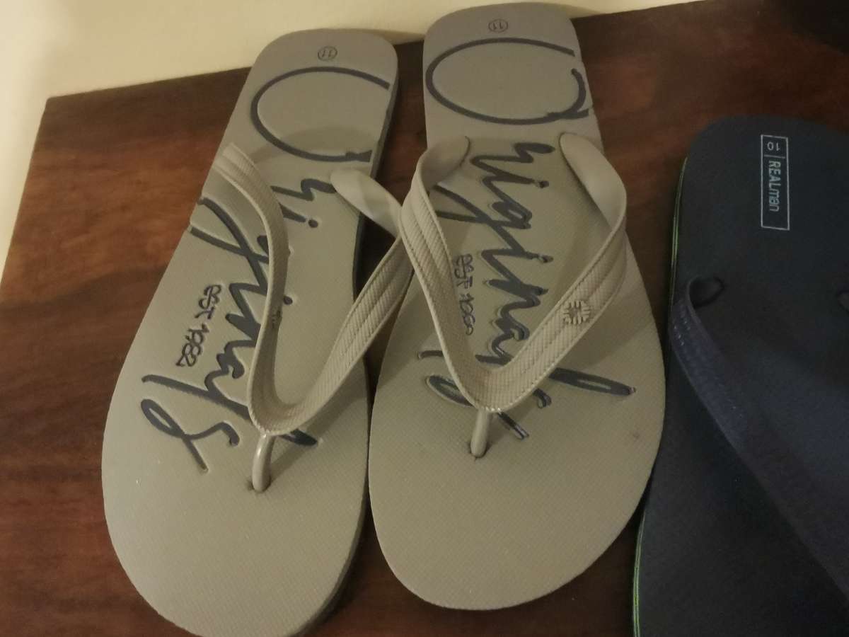 Lot of Flip-Flops Size 10 and 11