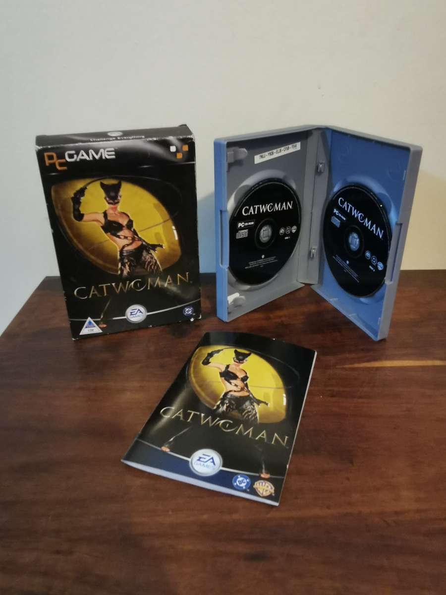 Box Set Edition of Catwoman on PC - Complete with Booklet