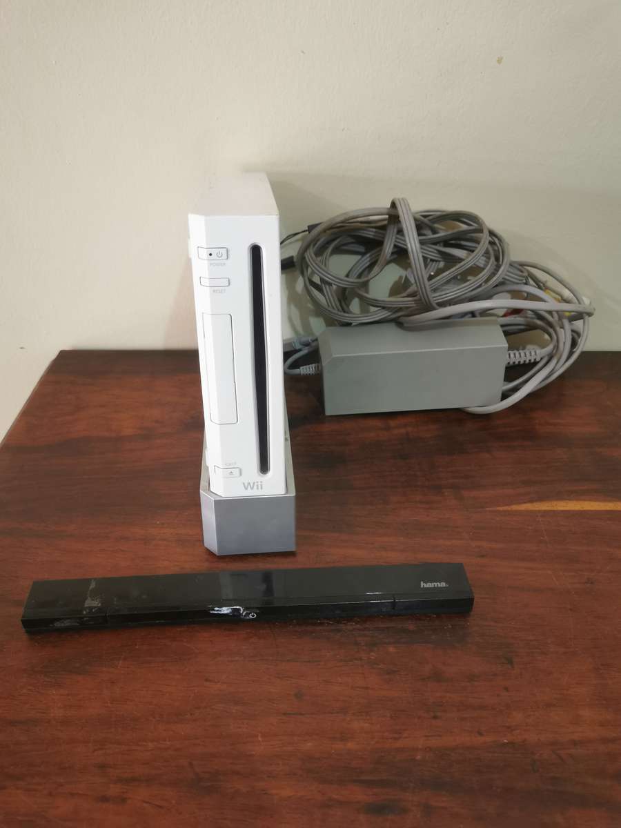 Nintendo Wii Console - no controllers