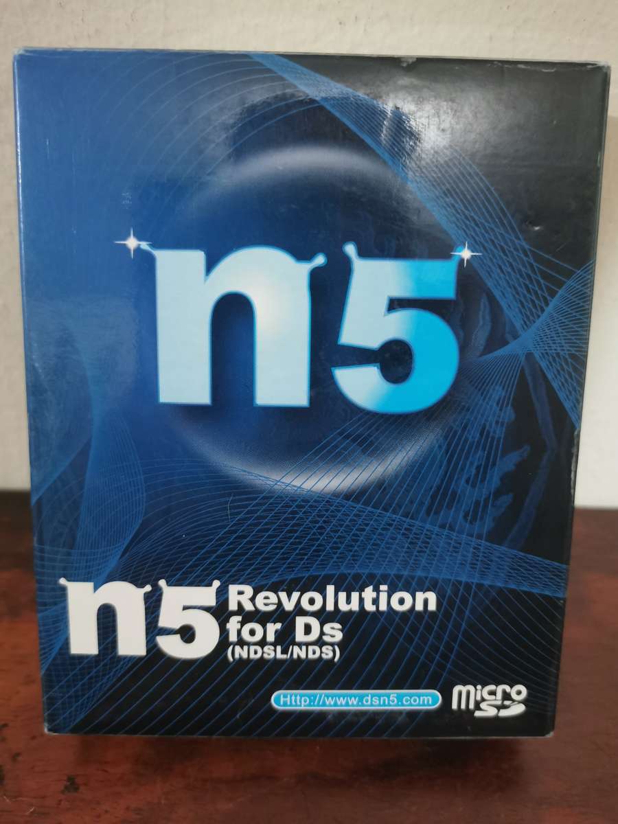 Nintendo DS Combo - see pics and description