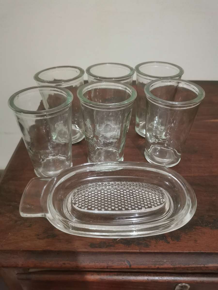 Set of 6 Thick Rimmed Glasses with a Sweet or Nut Dish