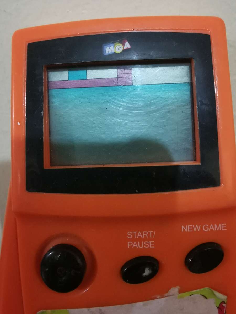 2001 Pacman Electronic Handheld Arcade Game