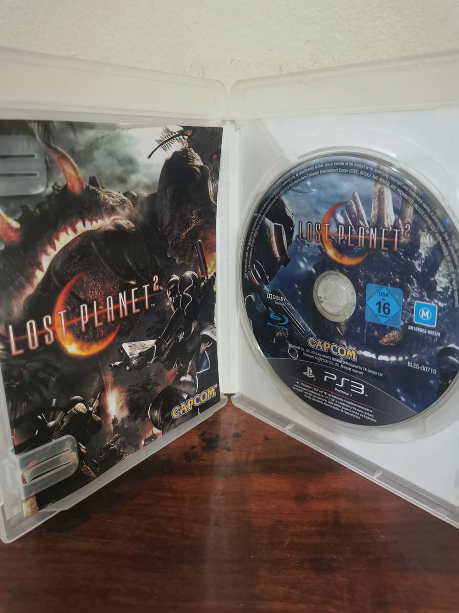 Lost Planet 2 on PlayStation 3 with Booklet