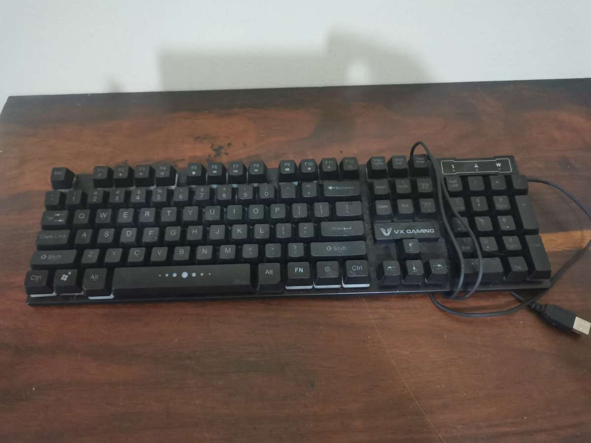 VX Gaming Keyboard - like new