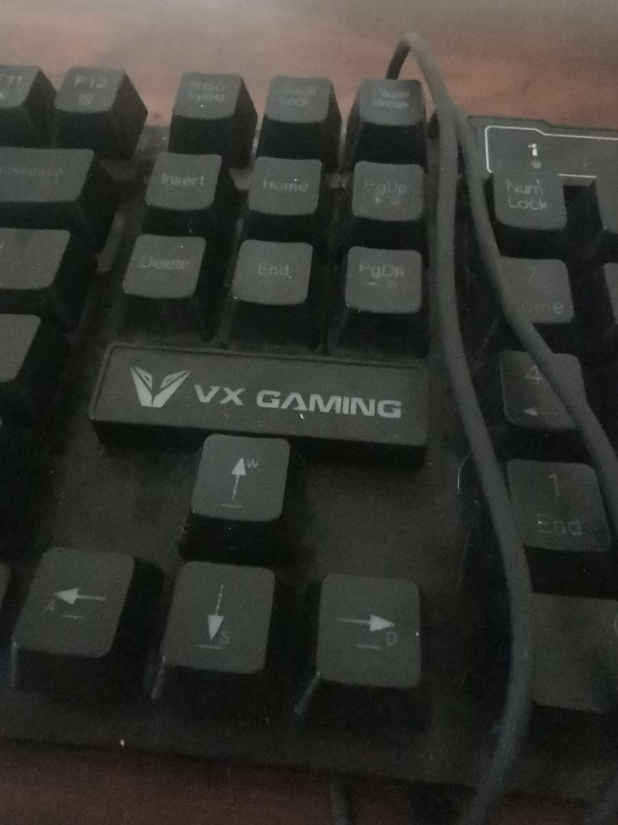 VX Gaming Keyboard - like new