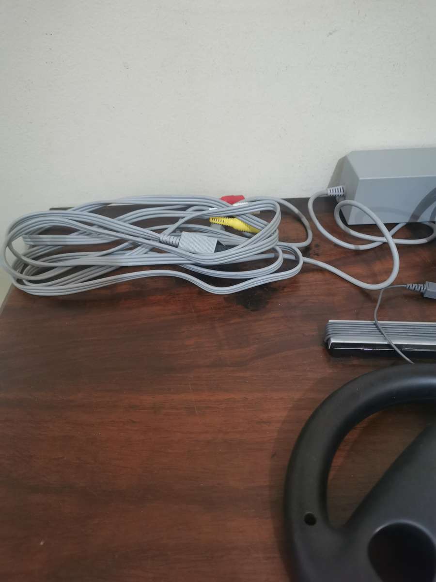 Nintendo Wii Black Console complete with Box and Manuals