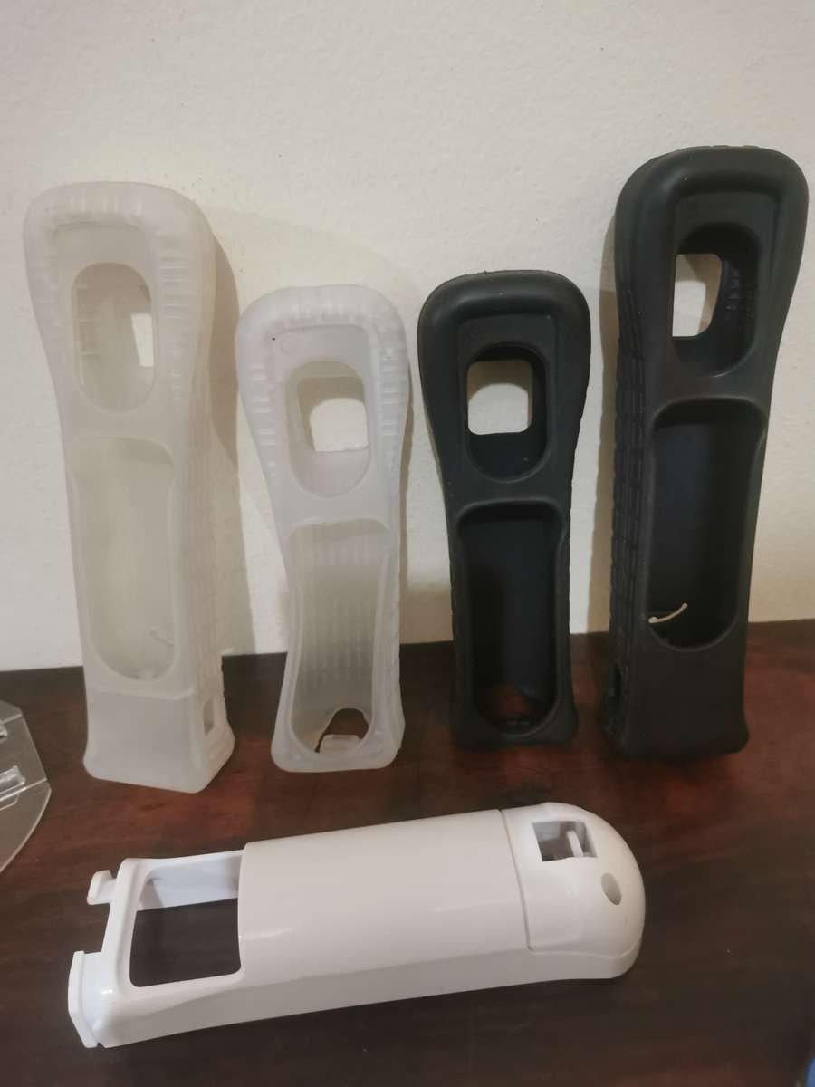 Nintendo Wii Controllers Plus Extras