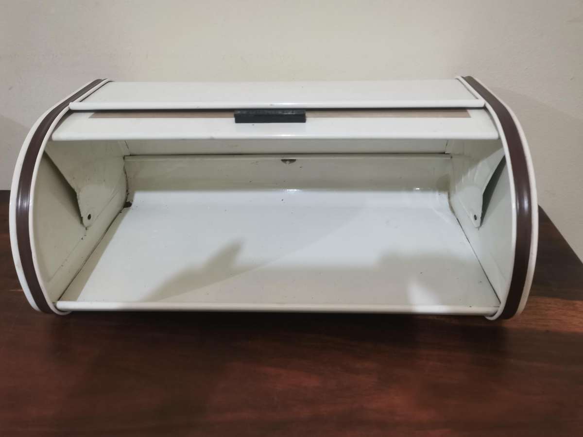 Vintage Hendlers Bread Bin in Perfect Condition - 43cmx18cmx23cm