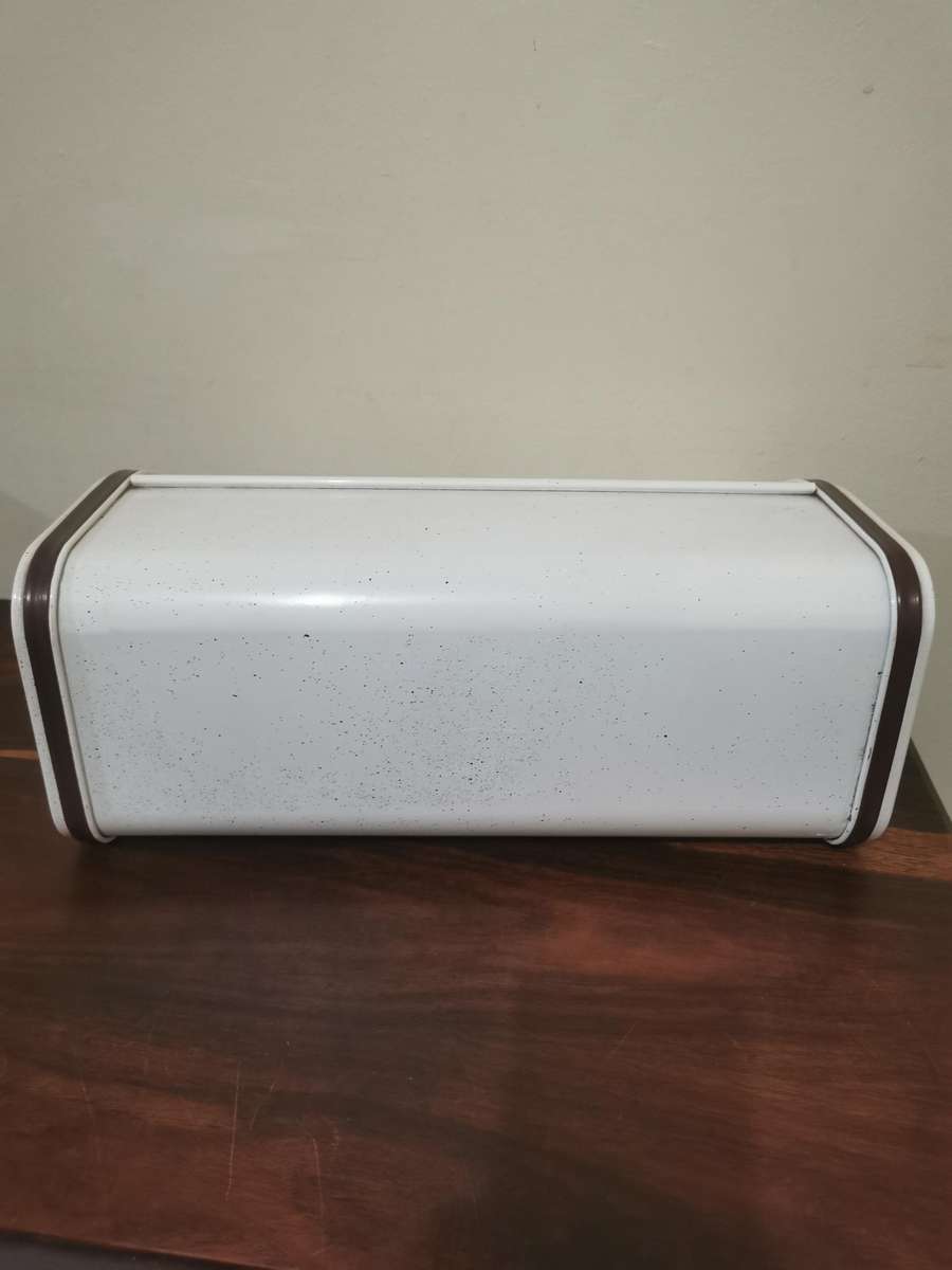 Vintage Hendlers Bread Bin in Perfect Condition - 43cmx18cmx23cm