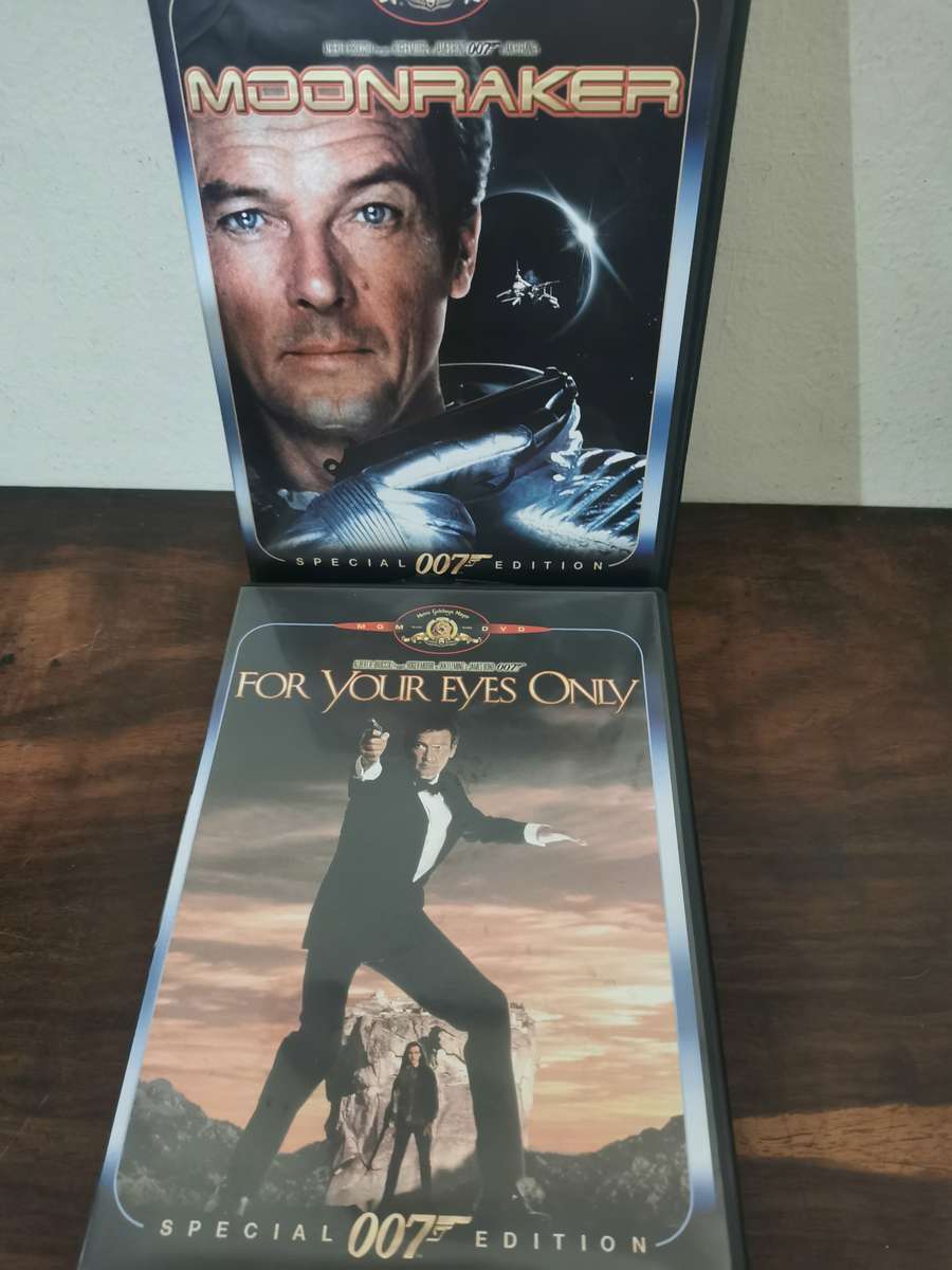 Ultimate 007 James Bond Movie Collection on DVD