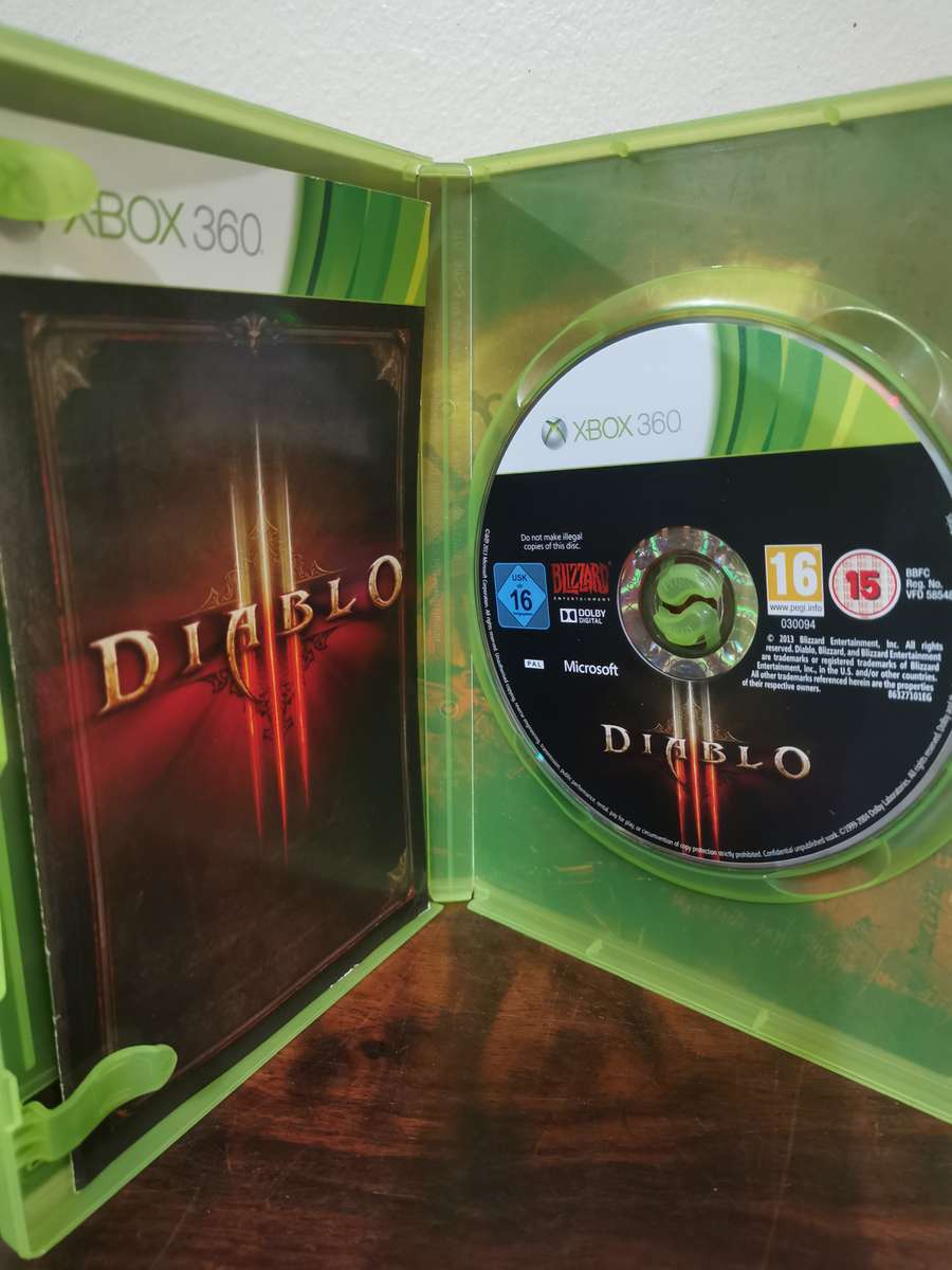 Diablo 3 on Xbox 360 with Booklet