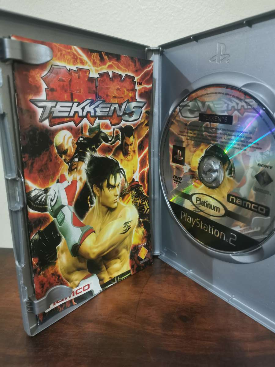 Tekken 5 on PlayStation 2 with Booklet