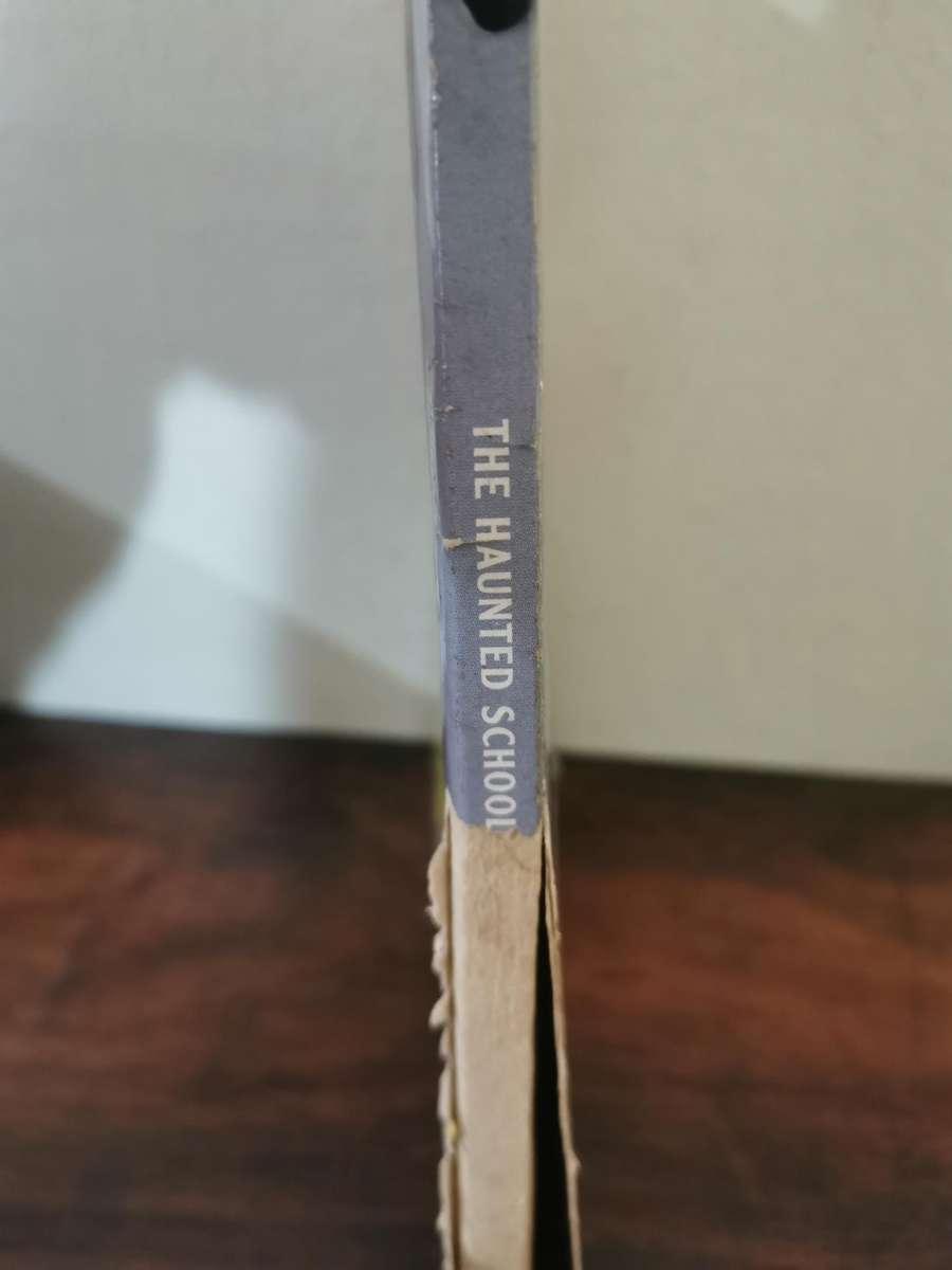 Vintage Goosebumps Books x3, including the Movie on DVD