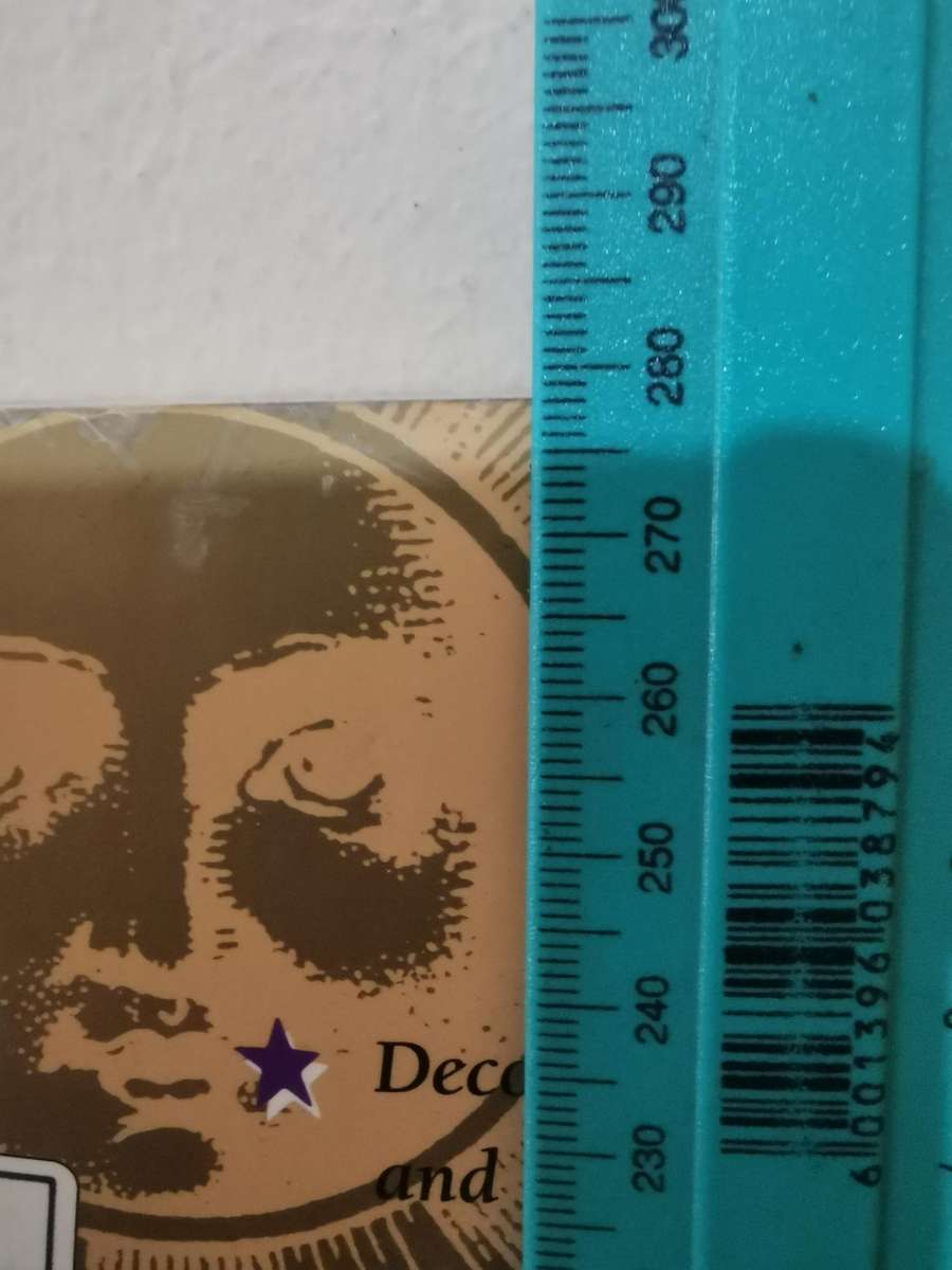 The Illustrated Guide to the Tarot Book