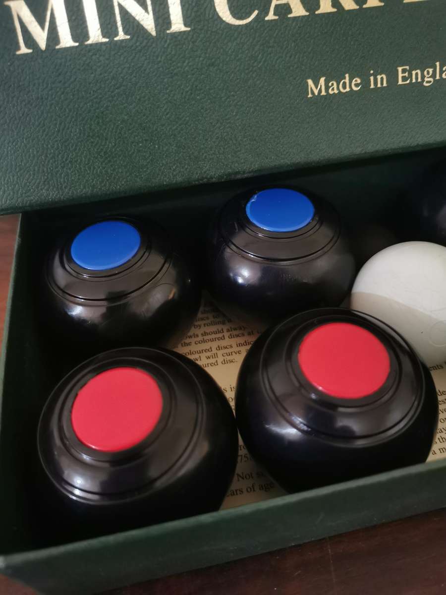 Townsend Croquet LTD Mini Carpet Bowls Set made in England