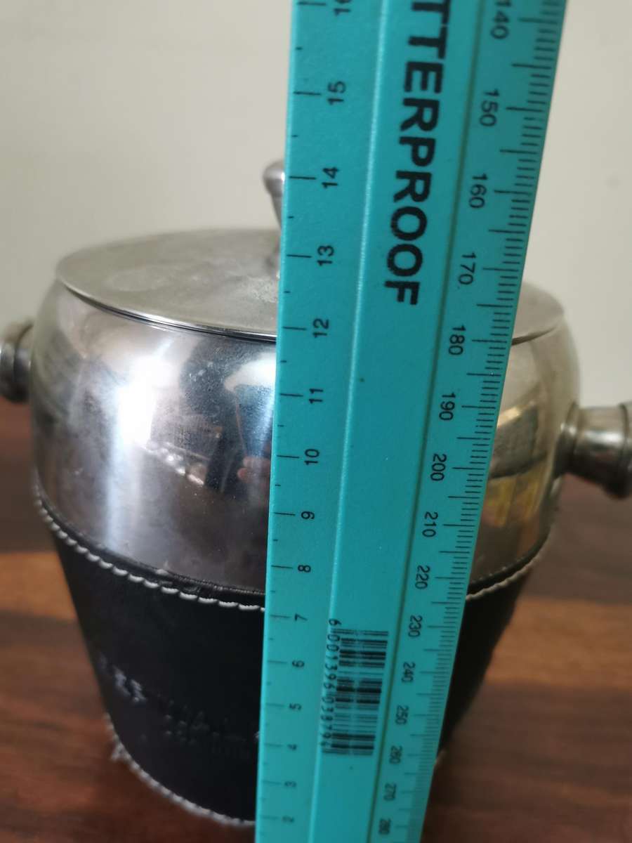 Johnny Walker Ice Bucket in Stainless Steel and Leather