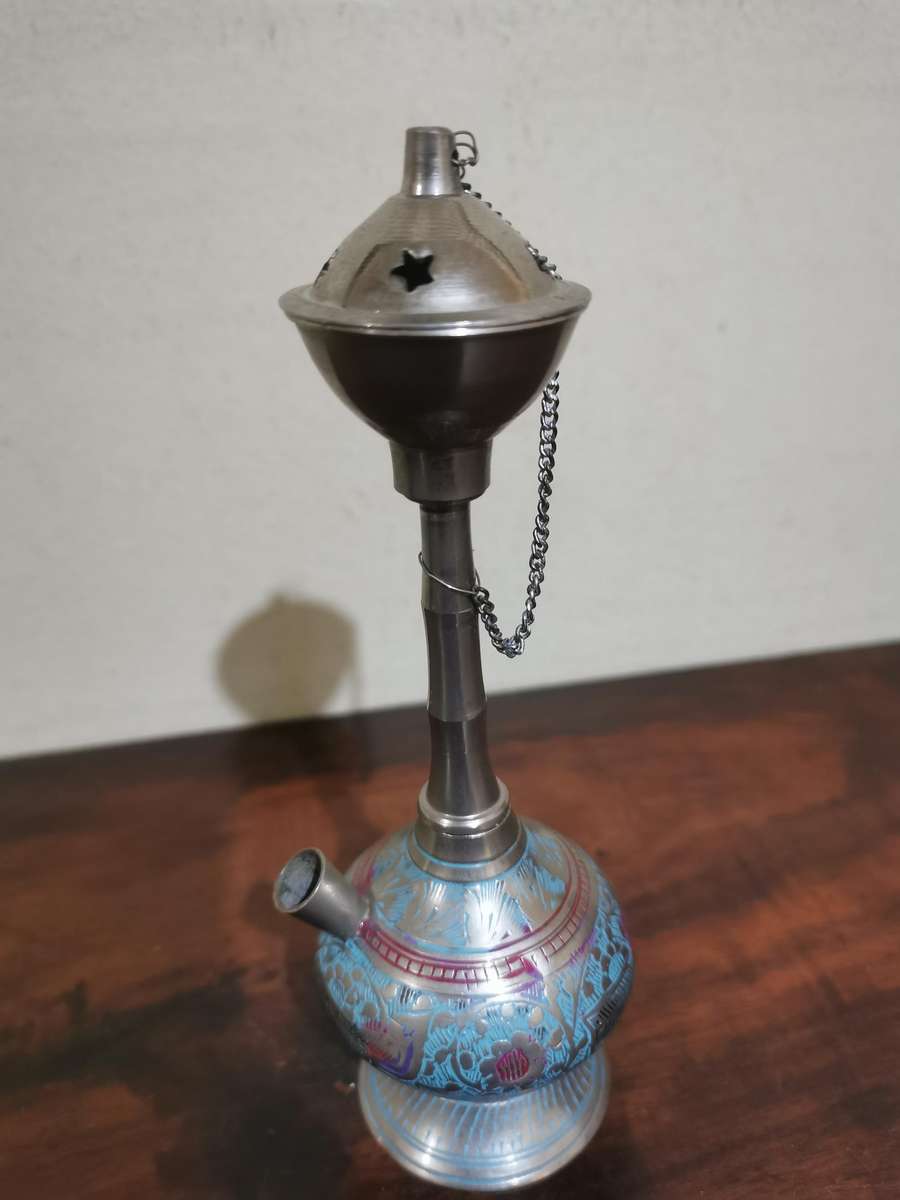 Beautiful Etched Enamel White Metal Hookah