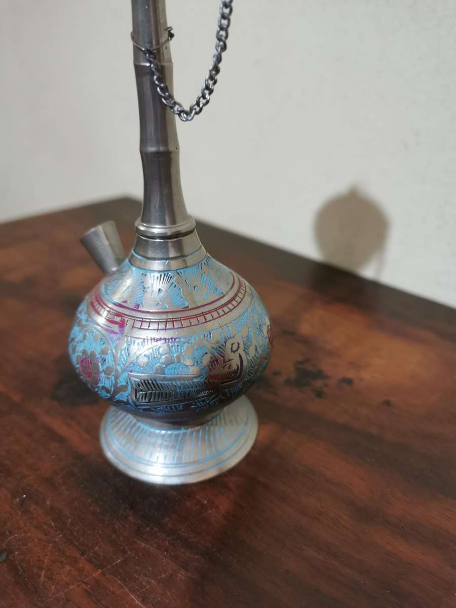 Beautiful Etched Enamel White Metal Hookah