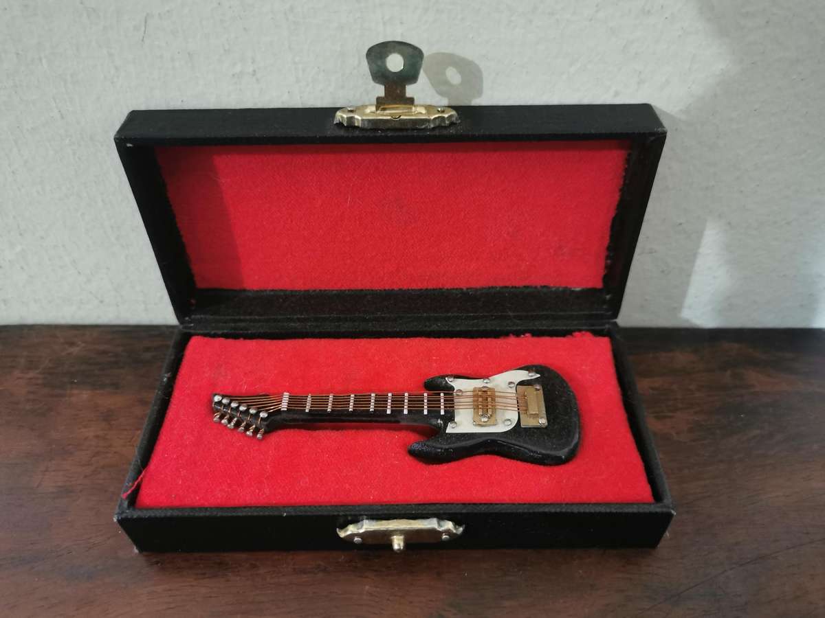 Miniature Electric Guitar Replica in Velvet Lined Wooden Case