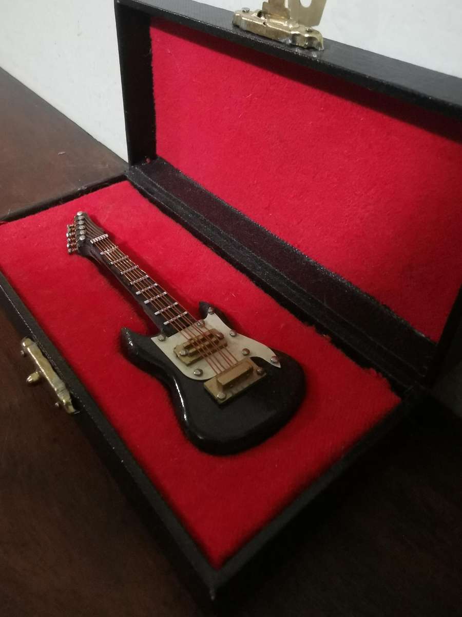 Miniature Electric Guitar Replica in Velvet Lined Wooden Case