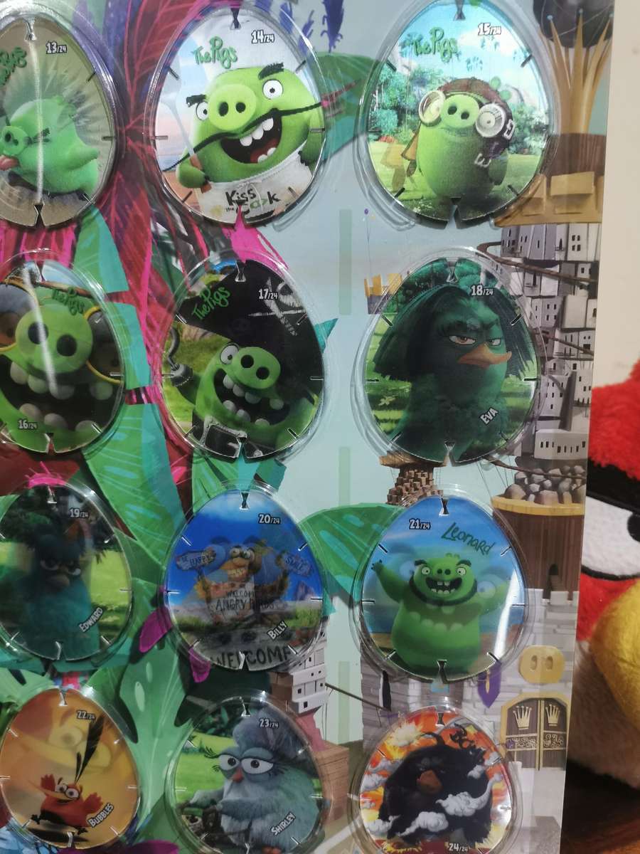 Complete Angry Birds Lenticular Card Album including Plush Toy