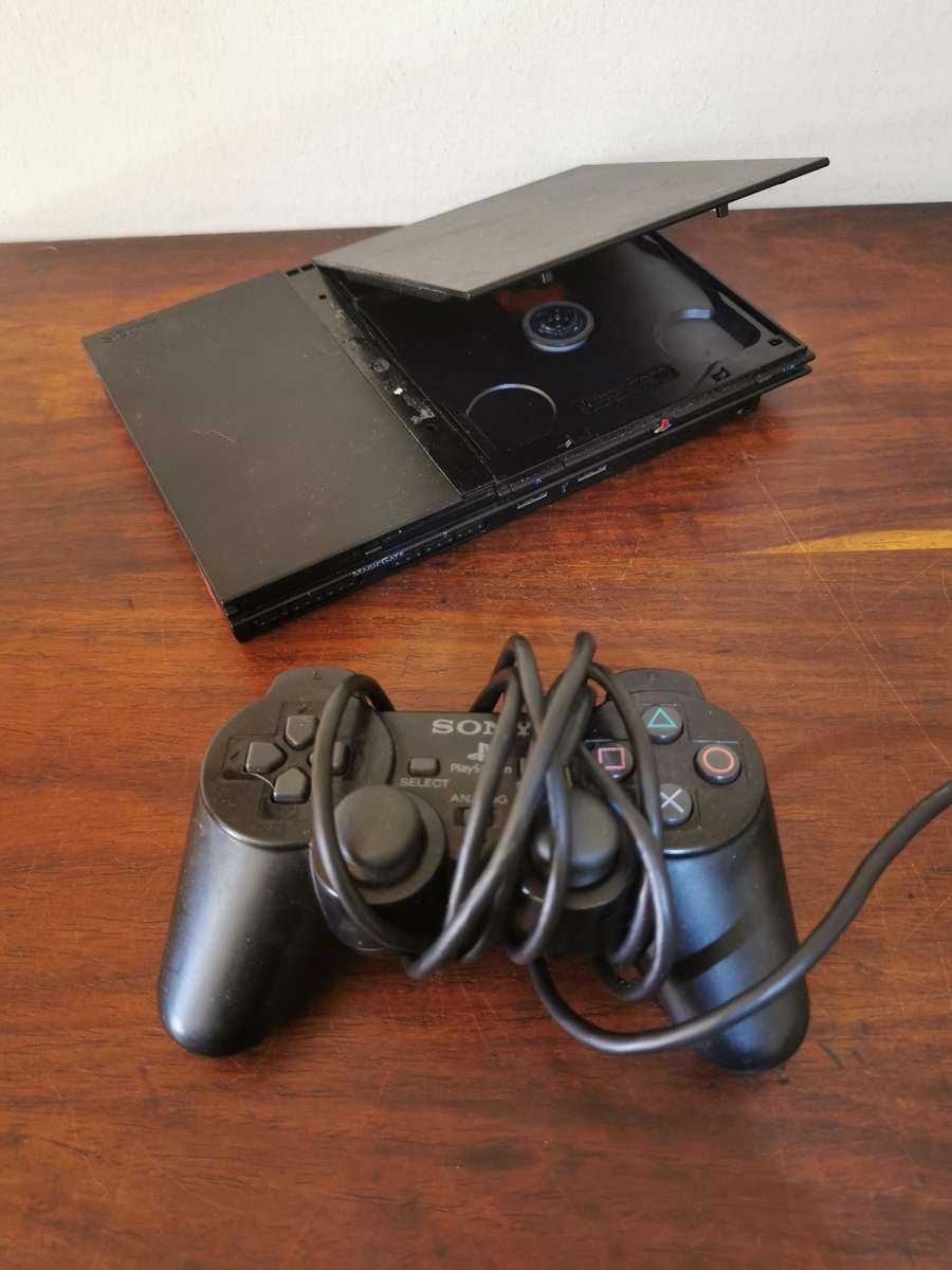 PlayStation 2 Console with Remote for Spares or Repair