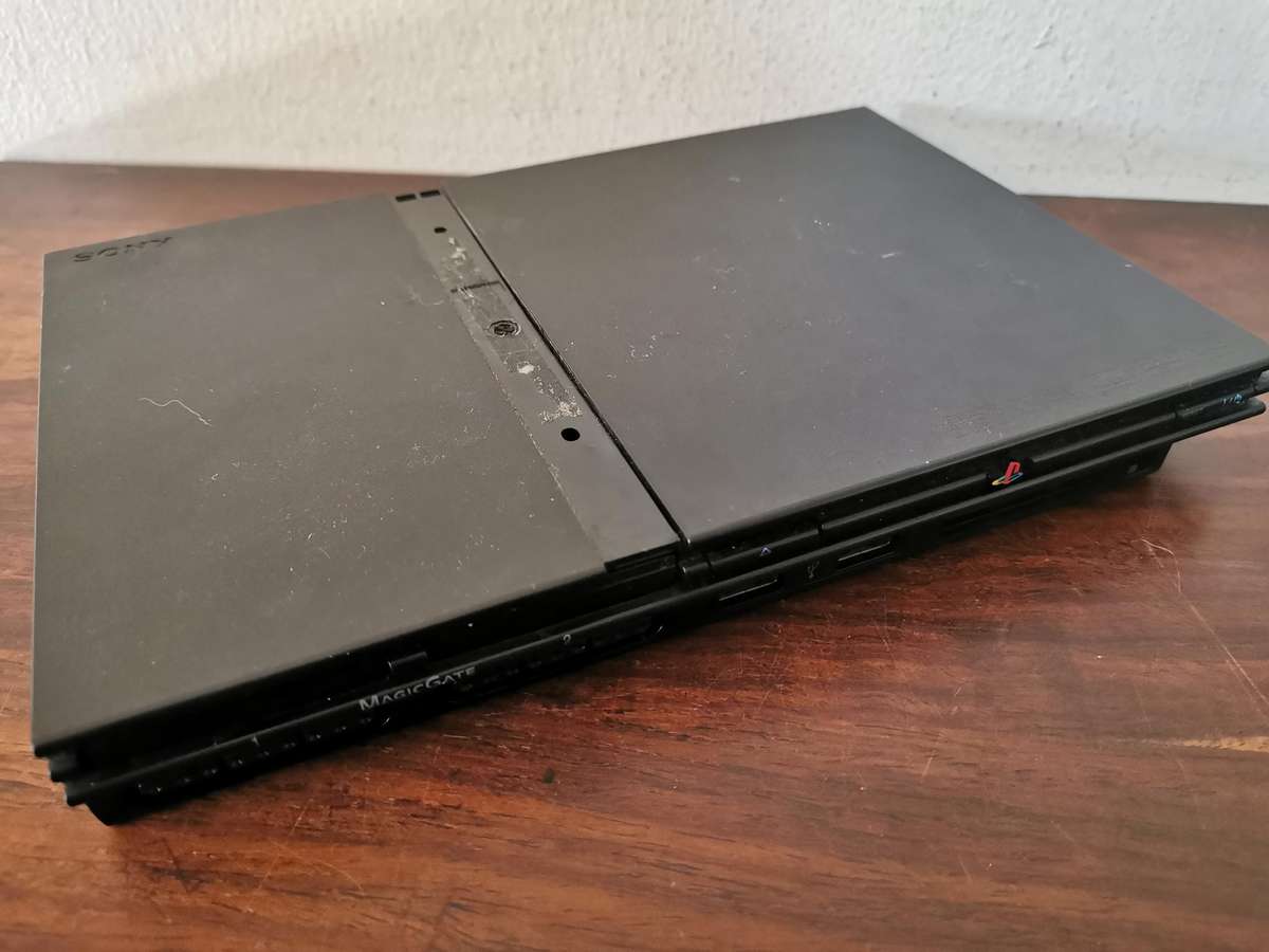 PlayStation 2 Console with Remote for Spares or Repair