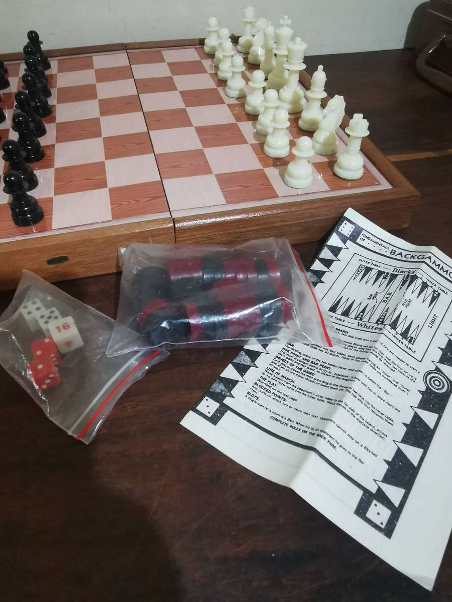 Vintage Wood Chess and Backgammon Travel Set