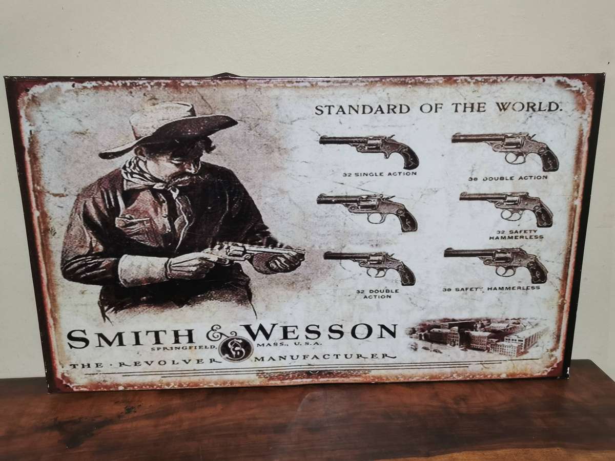 Large Smith & Wesson Metal Sign Poster - 76cmx44cm
