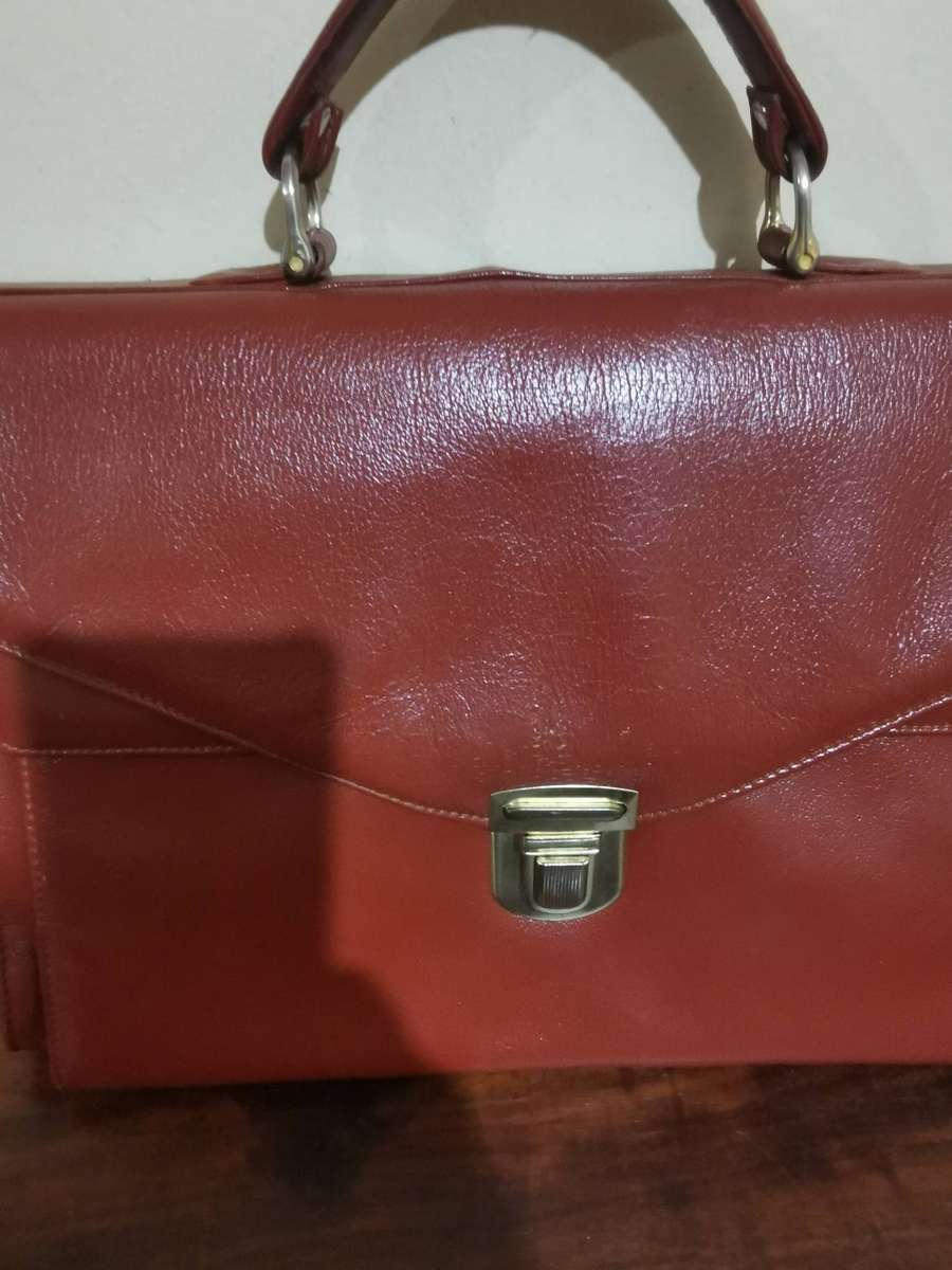 Genuine Leather Bag Made in Italy by Christin
