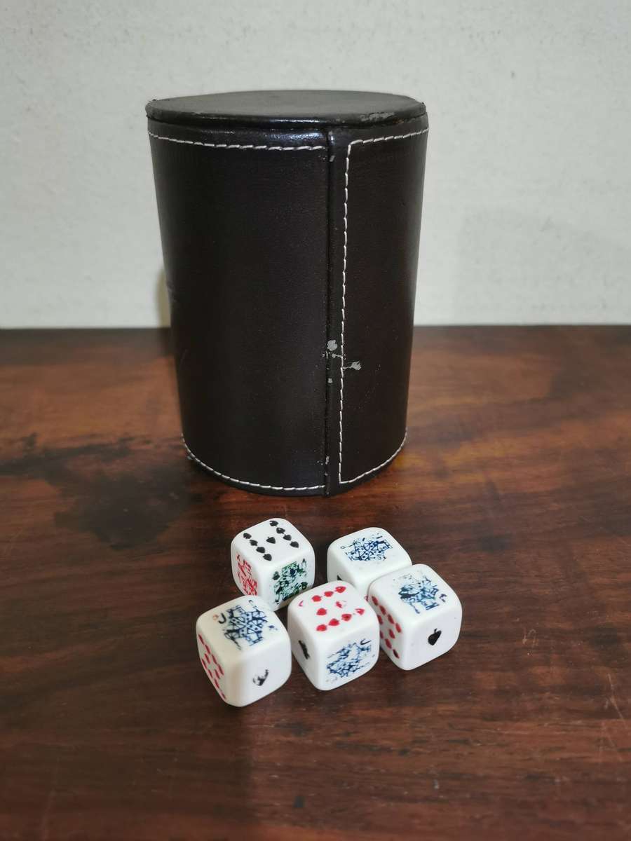 Vintage Poker Dice Set