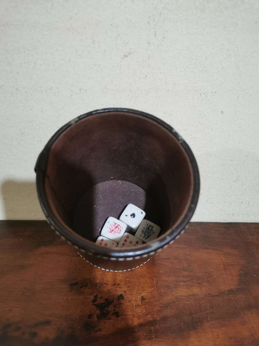 Vintage Poker Dice Set