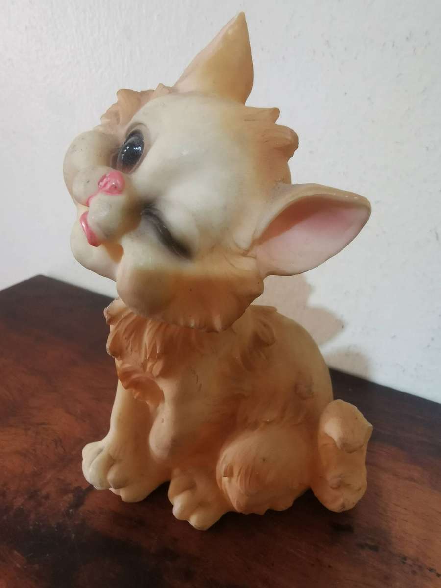 Adorable Winking Cat Ceramic Ornamental Figurine